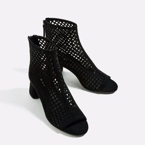 Open toe caged heels